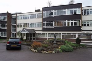 Photo 1- click for photo gallery